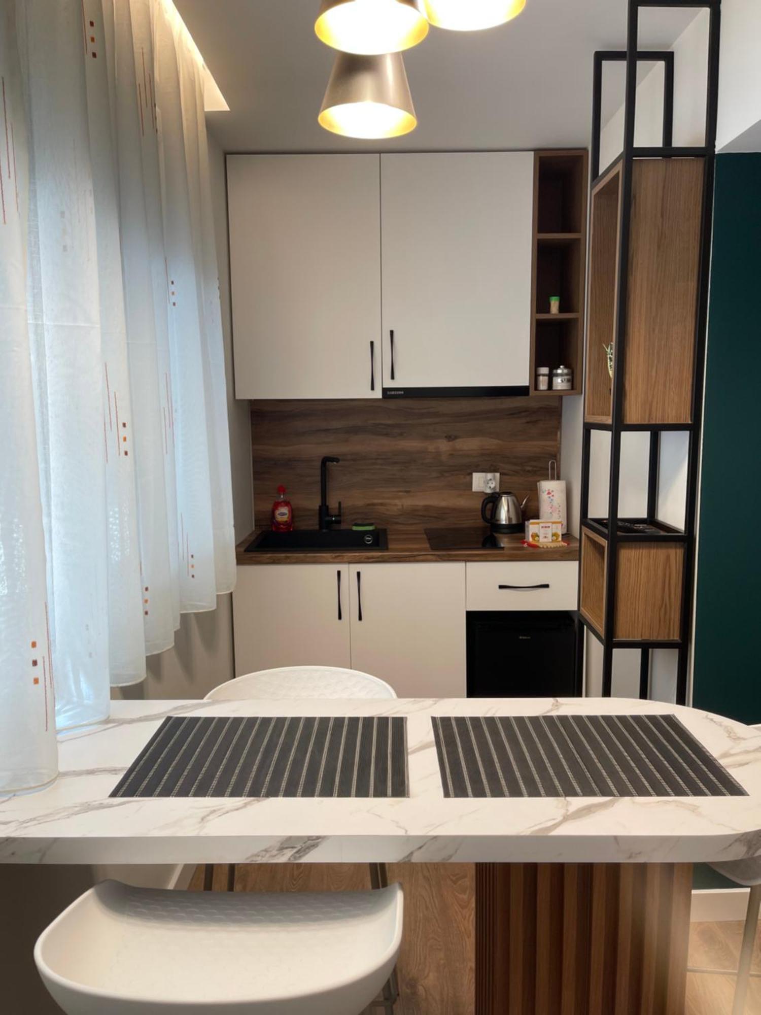 Downtown Studio Apartments Tirana Exteriör bild